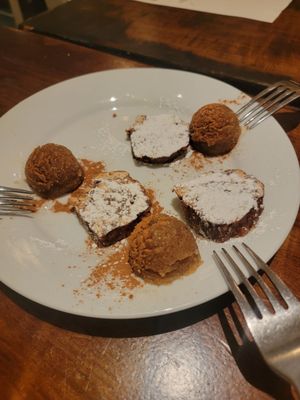 Agnanti by null Agnanti by null