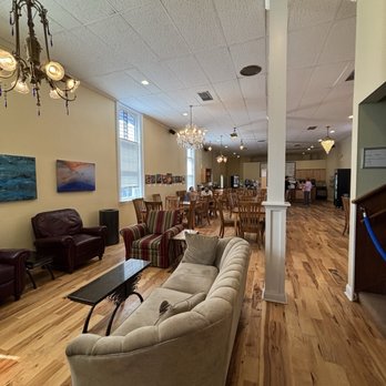 Blue Hat Coffee - Indoor area - Bakeries Near Me - Farmington, Michigan
