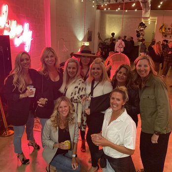 Social - New American Near Me - Costa Mesa, California