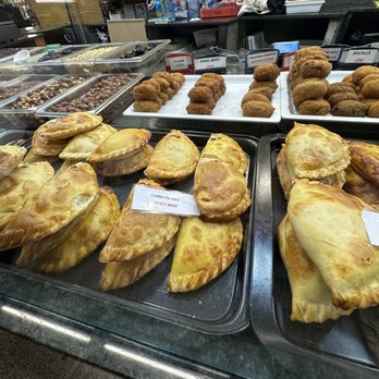 Halles de Sète - Farmers Market Near Me - Sète, 34