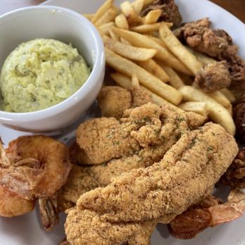 Eedo's Restaurant & Bar - Seafood platter - New American Near Me - New Orleans, Louisiana Eedo's Restaurant & Bar - Seafood platter - New American Near Me - New Orleans, Louisiana
