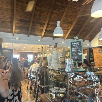Moondog Cafe & Bakery - Cafes Near Me - Key West, Florida Moondog Cafe & Bakery - Cafes Near Me - Key West, Florida