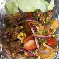 Thai Chic Bistro - V2. Crispy Mock Duck Salad