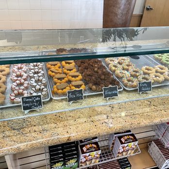 La Ca Bakery & Cafe - Vietnamese Near Me - Hayward, California