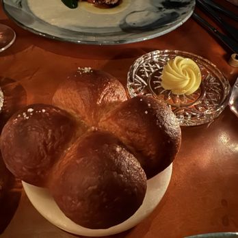 Alo Restaurant - Bars Near Me - Toronto, Ontario