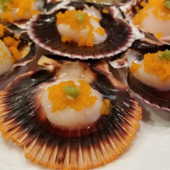 D&D SEAFOOD - Scallops with masago, drop of Kizami wasabi, and a splash of lime ponzu. $12/doz on 6/20/20. Very sweet and plump! - Seafood Markets Near Me - Westminster, California