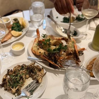 Avra Beverly Hills - Tiger Prawn (middle) King Oyster Mushrooms (left) - Greek Near Me - Beverly Hills, California Avra Beverly Hills - Tiger Prawn (middle) King Oyster Mushrooms (left) - Greek Near Me - Beverly Hills, California