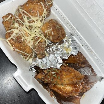 The Wing Boss - Parmesan Garlic - Chicken Wings Near Me - Houston, Texas The Wing Boss - Parmesan Garlic - Chicken Wings Near Me - Houston, Texas