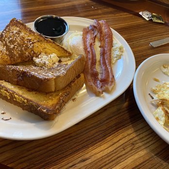 Sunshine Restaurant - French Toast (3) - Diners Near Me - Chicago, Illinois