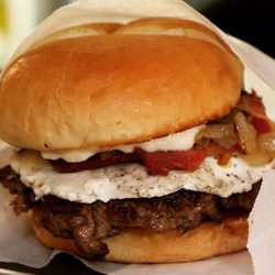 Krave Burger - Peppercorn-infused goat cheese and smokey shoulder bacon unite for the fan-favorite Smoking Goat