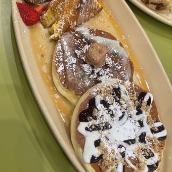 Snooze, an A.M. Eatery - Pancake flight - Breakfast & Brunch Near Me - Boulder, Colorado Snooze, an A.M. Eatery - Pancake flight - Breakfast & Brunch Near Me - Boulder, Colorado