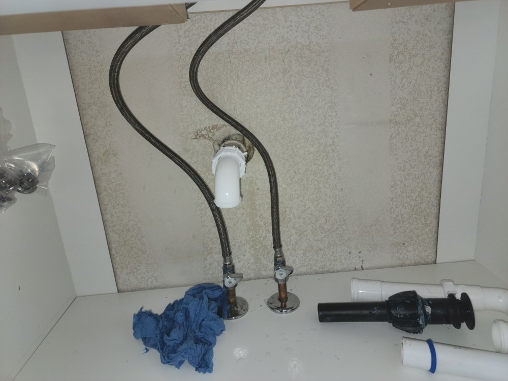 Slide of C & C Plumbing Services