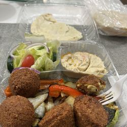 Al Zaytouna - Falafel Entree