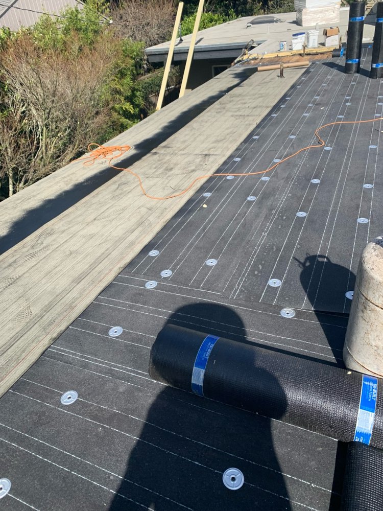 Slide of HRC Roofing and Solar