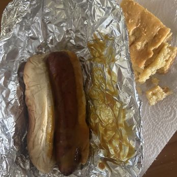 Lady’z Bbq - smoked sausage and cornbread good lorddddd - Food Trucks Near Me - Zephryhills, Florida Lady’z Bbq - smoked sausage and cornbread good lorddddd - Food Trucks Near Me - Zephryhills, Florida