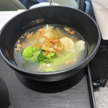 SkyTeam Lounge - Airport Lounges Near Me - Richmond, British Columbia