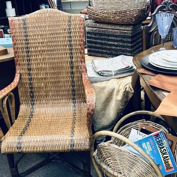 Valley View Thrift Shop - Wicker chair - Thrift Stores Near Me - Sun City West, Arizona Valley View Thrift Shop - Wicker chair - Thrift Stores Near Me - Sun City West, Arizona