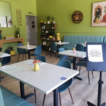 Flapjax - Indoor Seating - New American Near Me - Santa Monica, California Flapjax - Indoor Seating - New American Near Me - Santa Monica, California
