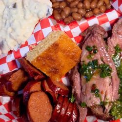 Smokey Steves Smokehouse - Hot link, Tri tip, cornbread, potato salad, baked beans.