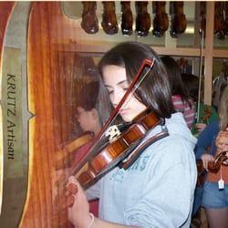 KC Strings - K.C. Strings features KRUTZ instruments.