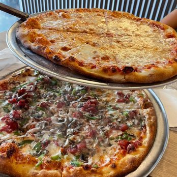 Pizza District - Original pizza and garden vegetable pizza. - Pizza Near Me - Boca Raton, Florida Pizza District - Original pizza and garden vegetable pizza. - Pizza Near Me - Boca Raton, Florida