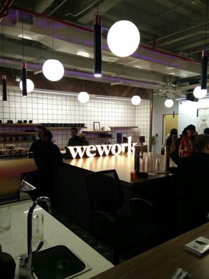 WeWork Espacio de Oficinas & Coworking by null