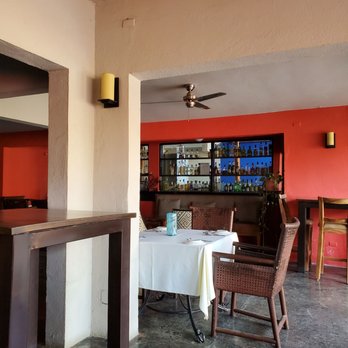 Bajo La Luna - Seafood Near Me - Cabo San Lucas, BCS