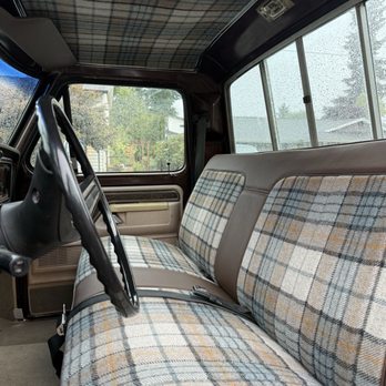 Kenny's Auto Upholstery - Beautiful completed interior - Auto Upholstery Near Me - Kent, Washington Kenny's Auto Upholstery - Beautiful completed interior - Auto Upholstery Near Me - Kent, Washington