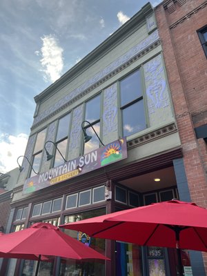Mountain Sun Pub & Brewery by null