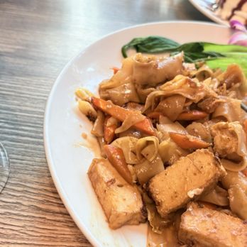 Mr East Kitchen - Breakfast & Brunch Near Me - San Francisco, California Mr East Kitchen - Breakfast & Brunch Near Me - San Francisco, California