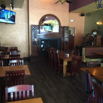 Skipolini's Pizza - Great place for family. Their pizza is good and their service is also above par. - Food Delivery Services Near Me - Concord, California Skipolini's Pizza - Great place for family. Their pizza is good and their service is also above par. - Food Delivery Services Near Me - Concord, California