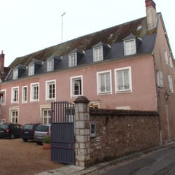 Centre Œcuménique et Artistique de Chartres - La maison, vue de la rue du Dr Fourmestraux