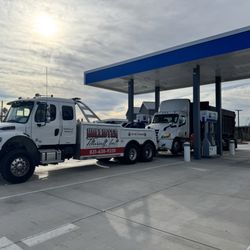 Hollister Towing