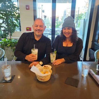 Plata Cocina Mexicana - Date night at the bar top. - Mexican Near Me - Thousand Oaks, California Plata Cocina Mexicana - Date night at the bar top. - Mexican Near Me - Thousand Oaks, California