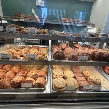 Breads Bakery - Rockefeller Center - Bakeries Near Me - New York, New York