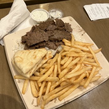 Luna Grill El Camino Real - Gyro Meat Plate - Mediterranean Near Me - Carlsbad, California Luna Grill El Camino Real - Gyro Meat Plate - Mediterranean Near Me - Carlsbad, California