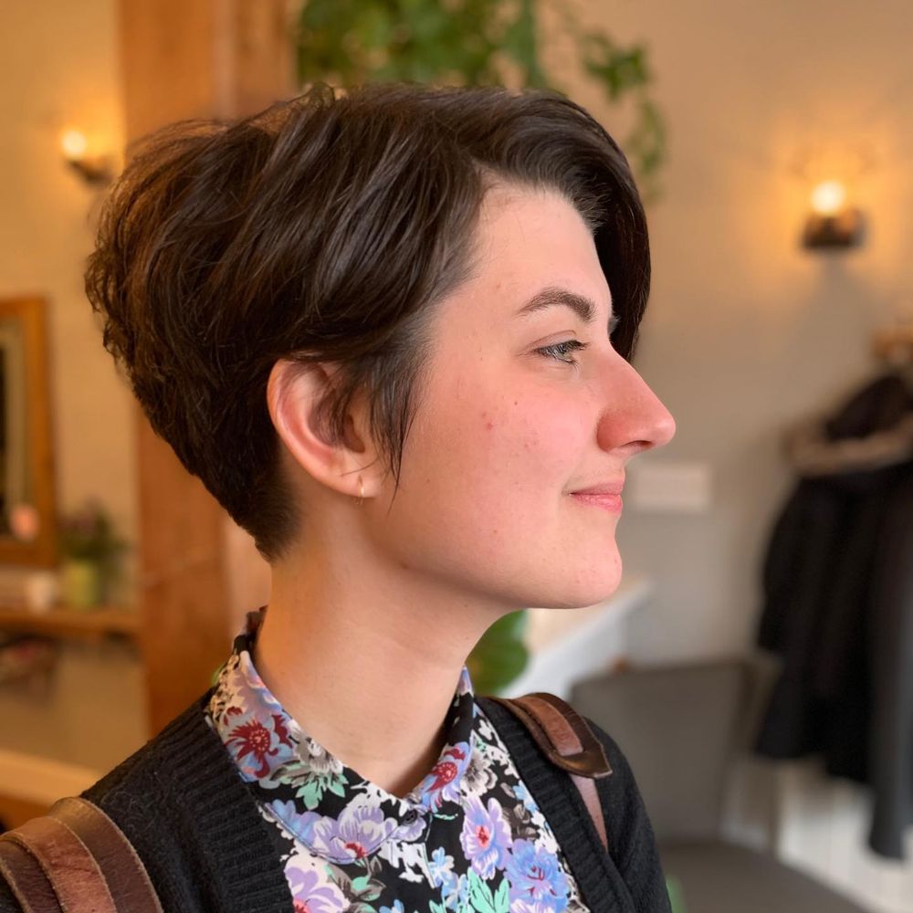 UPTOWN SALON & SPA Updated September 2024 39 Photos 5521 Young