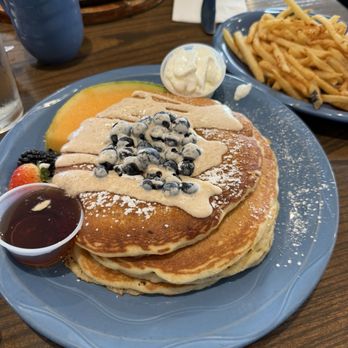 The Breakfast Club - Blueberry and lemon ricotta pancakes - American Near Me - Castro Valley, California The Breakfast Club - Blueberry and lemon ricotta pancakes - American Near Me - Castro Valley, California