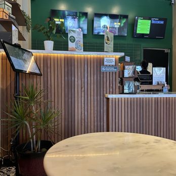 Co Ba Vietnamese Dessert Cafe - space - Desserts Near Me - San Jose, California