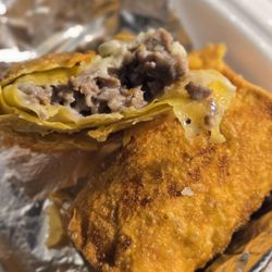 Woos and Keems - Philly Cheesesteak Eggrolls (Cross Section)