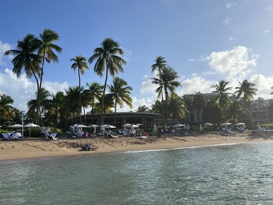 Encanto Beach Club Bar & Grill by null