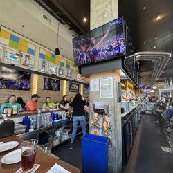Stoneys Sloans Lake - Inside