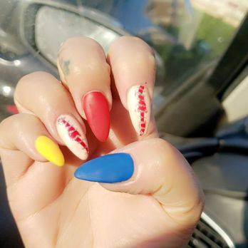 Deluxe Nail Spa - Nail Salons Near Me - Santa Ana, California Deluxe Nail Spa - Nail Salons Near Me - Santa Ana, California