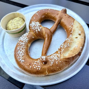 Fieldwork Brewing Co. - Pretzel - Breweries Near Me - Berkeley, California