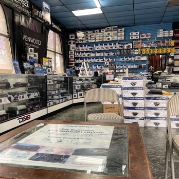 Cypress Autosound and Tint - Auto Glass Services Near Me - Cypress, California Cypress Autosound and Tint - Auto Glass Services Near Me - Cypress, California