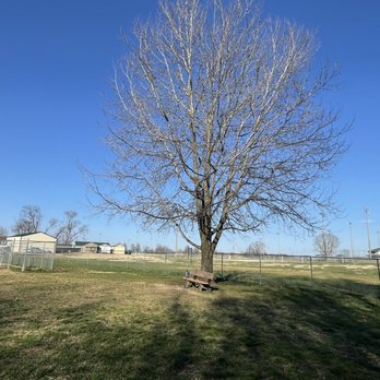 Heritage Park Complex: Bark Park - One bench - Dog Parks Near Me - Clarksville, Tennessee Heritage Park Complex: Bark Park - One bench - Dog Parks Near Me - Clarksville, Tennessee