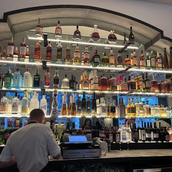 Mamo Miami - Bar - Italian Near Me - Miami, Florida