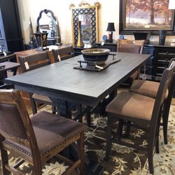 Grapevine Consignment Market