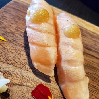 ARA Japanese Restaurant - Salmon aburi - Cocktail Bars Near Me - Toronto, Ontario
