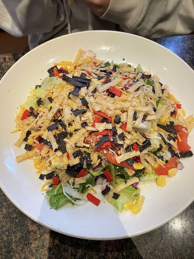 Honey Tree Grille Northville